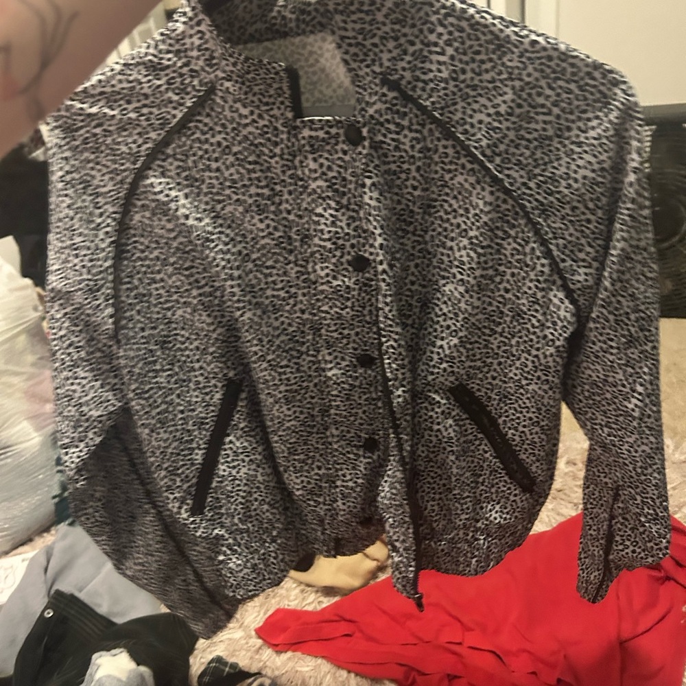 Cropped zip up jacket